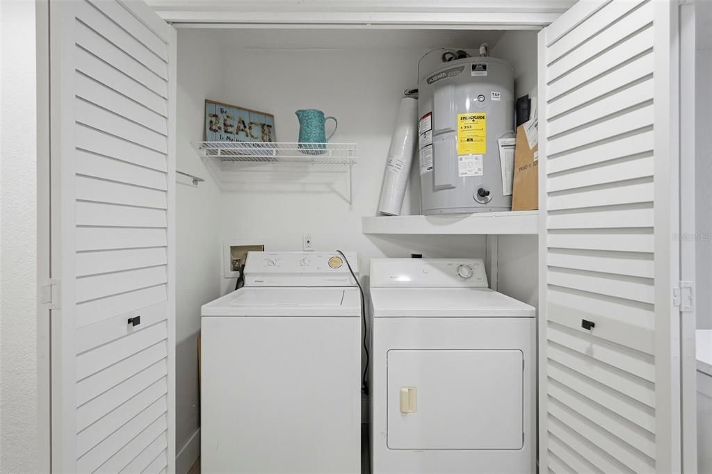 En Venta: $269,900 (2 camas, 2 baños, 1011 Pies cuadrados)