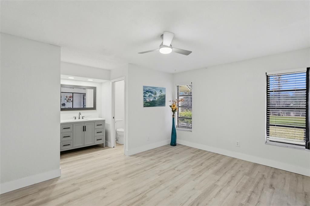 En Venta: $269,900 (2 camas, 2 baños, 1011 Pies cuadrados)