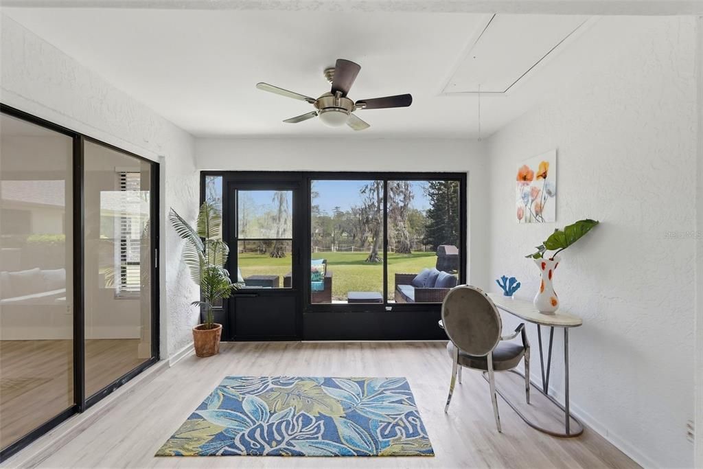 En Venta: $269,900 (2 camas, 2 baños, 1011 Pies cuadrados)