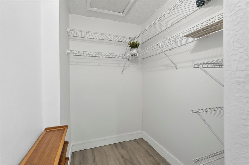 En Venta: $269,900 (2 camas, 2 baños, 1011 Pies cuadrados)