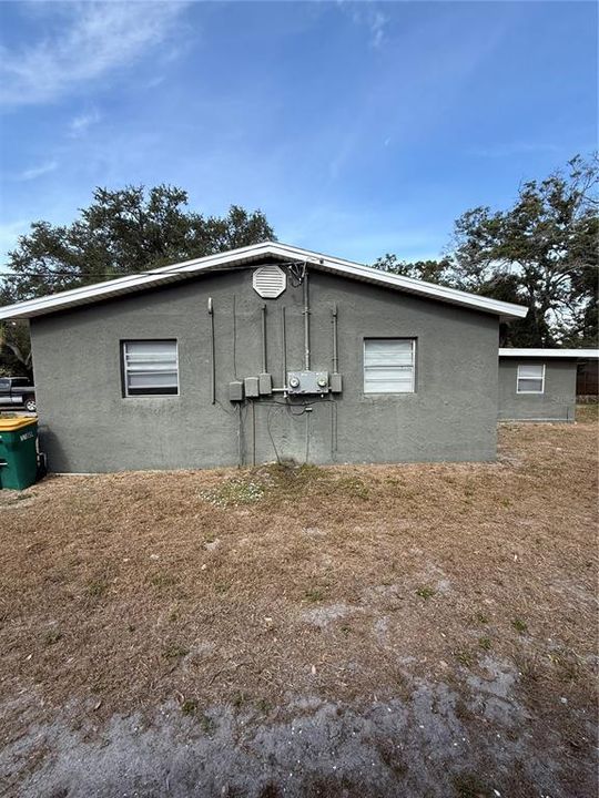 На продажу: $390,000 (6 спален, 0 ванн, 1664 Квадратных фут)