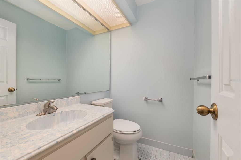 For Sale: $269,750 (3 beds, 2 baths, 1824 Square Feet)