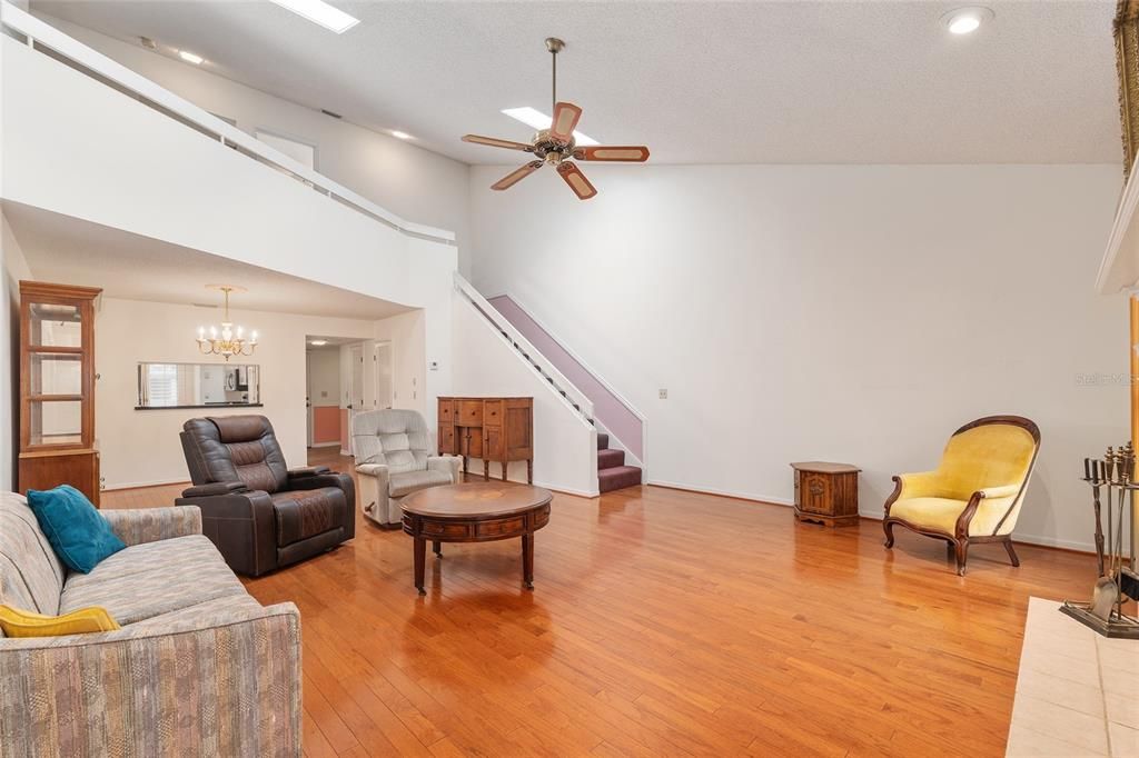 For Sale: $269,750 (3 beds, 2 baths, 1824 Square Feet)