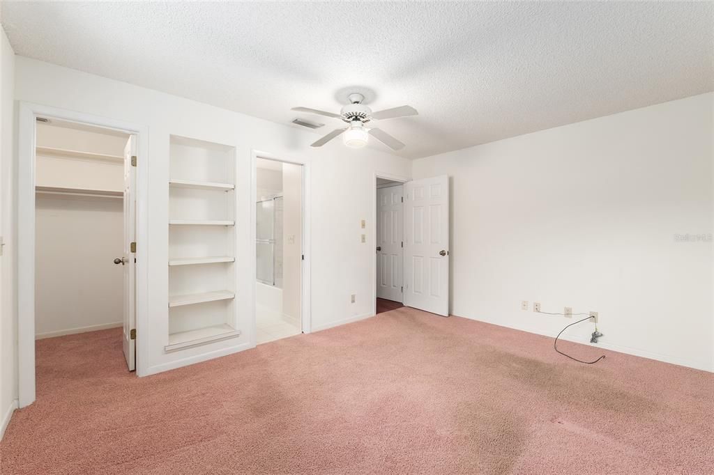 For Sale: $269,750 (3 beds, 2 baths, 1824 Square Feet)