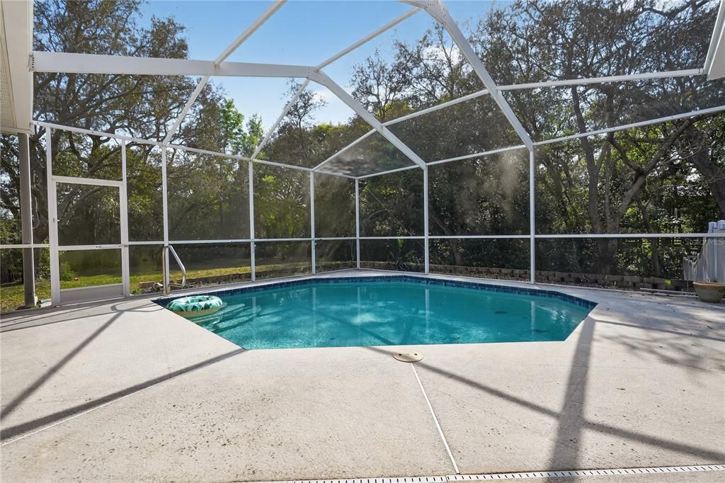 En Venta: $520,000 (3 camas, 2 baños, 2100 Pies cuadrados)