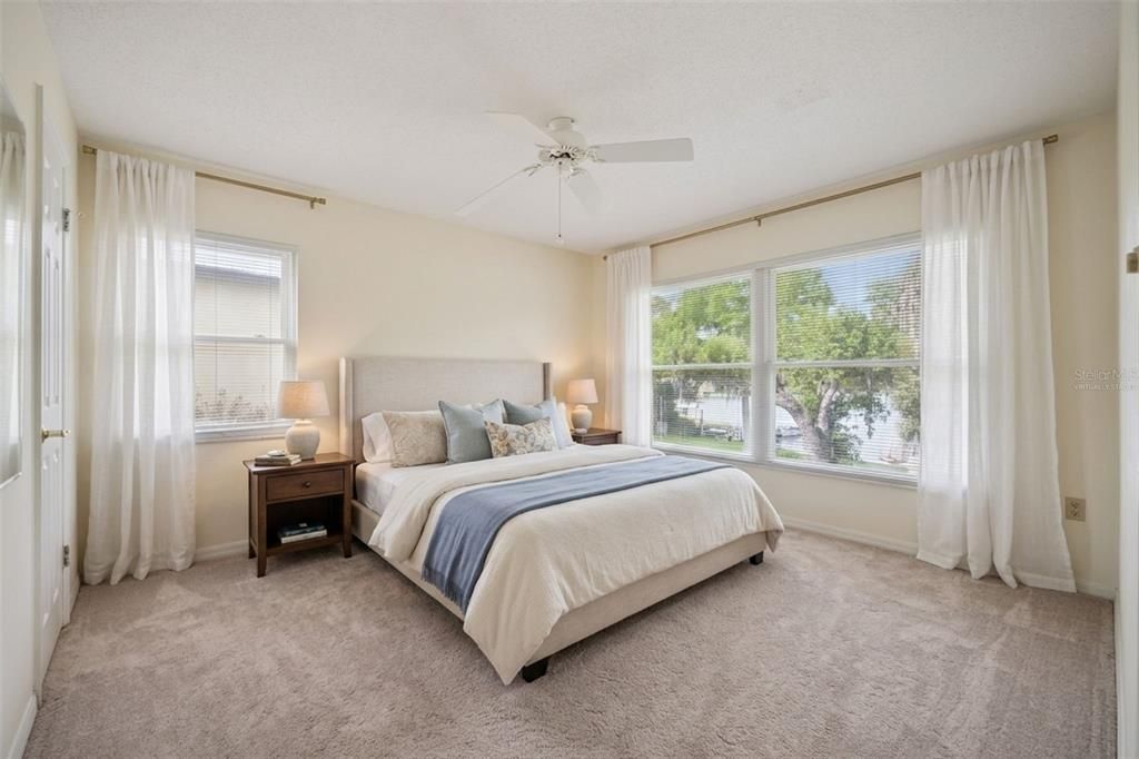 For Sale: $989,000 (4 beds, 2 baths, 2114 Square Feet)
