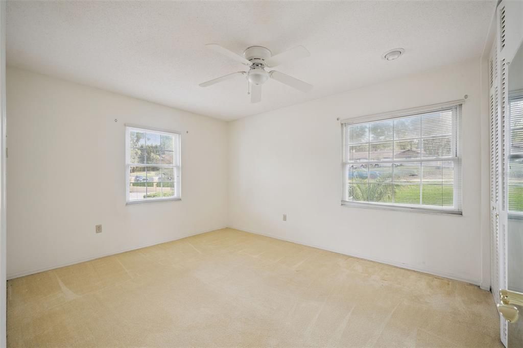 For Sale: $989,000 (4 beds, 2 baths, 2114 Square Feet)