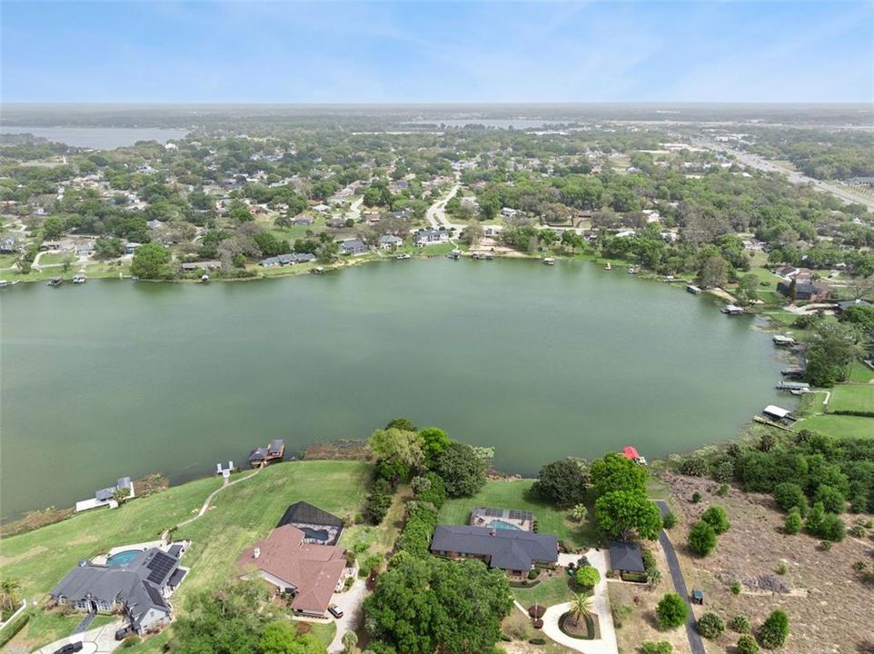 For Sale: $989,000 (4 beds, 2 baths, 2114 Square Feet)