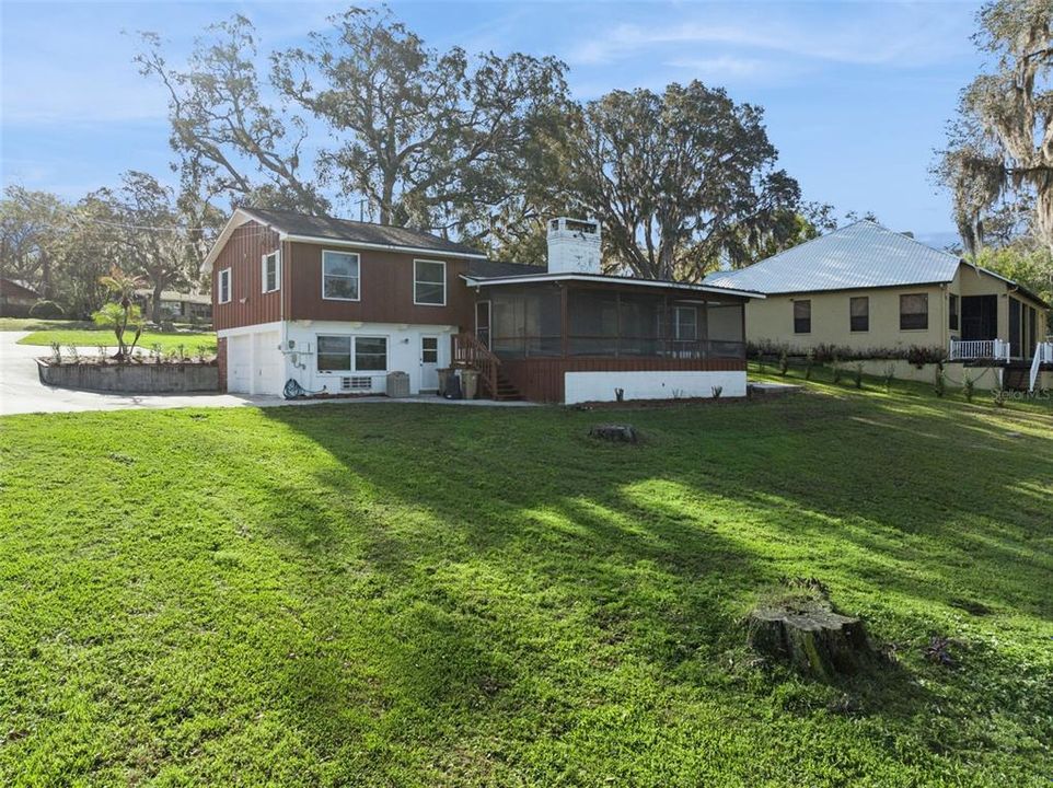 For Sale: $989,000 (4 beds, 2 baths, 2114 Square Feet)