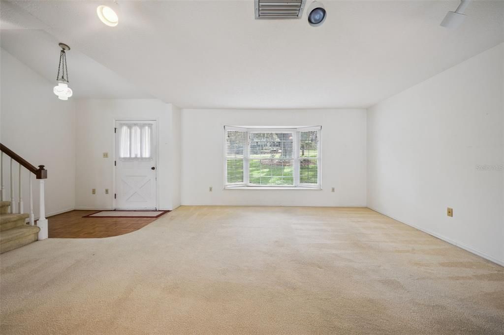 For Sale: $989,000 (4 beds, 2 baths, 2114 Square Feet)