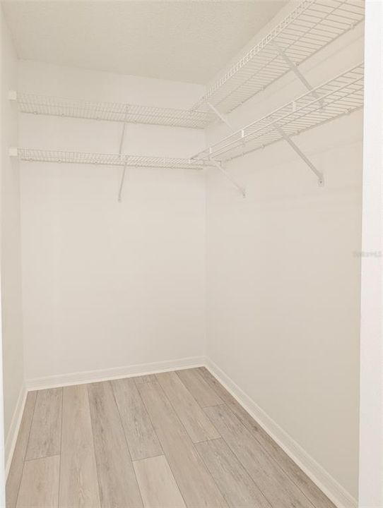 На продажу: $314,900 (2 спален, 2 ванн, 1207 Квадратных фут)