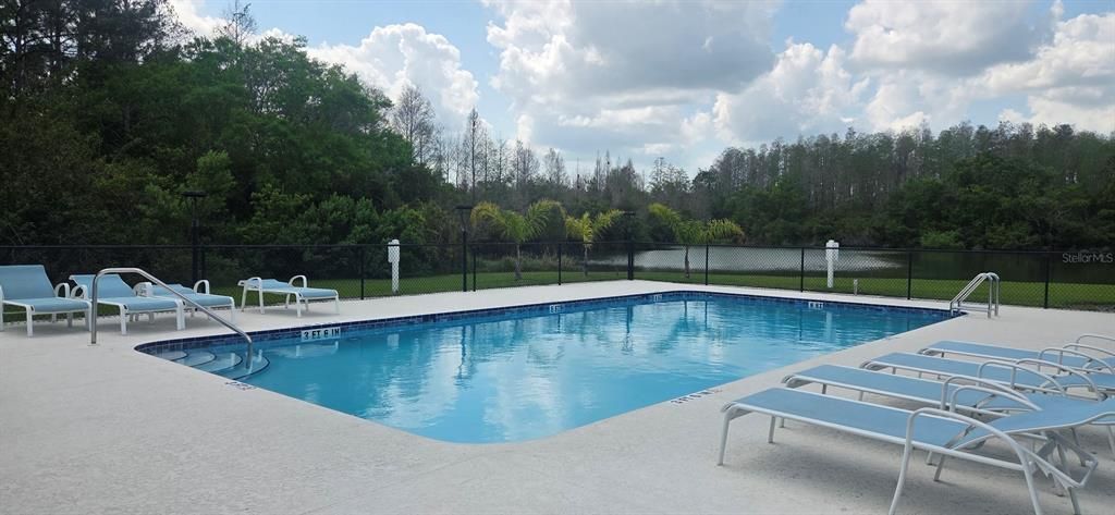 На продажу: $314,900 (2 спален, 2 ванн, 1207 Квадратных фут)