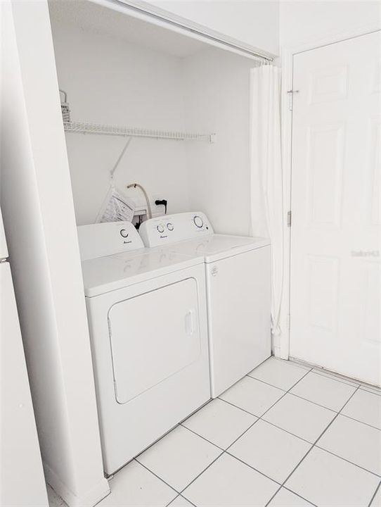 На продажу: $314,900 (2 спален, 2 ванн, 1207 Квадратных фут)