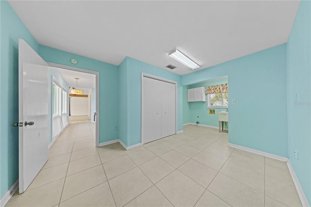 For Sale: $449,900 (3 beds, 3 baths, 2608 Square Feet)