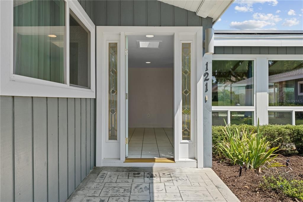 For Sale: $449,900 (3 beds, 3 baths, 2608 Square Feet)