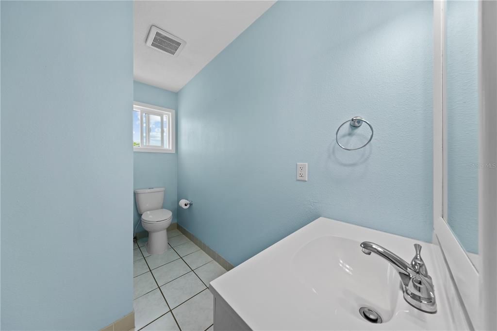 For Sale: $449,900 (3 beds, 3 baths, 2608 Square Feet)