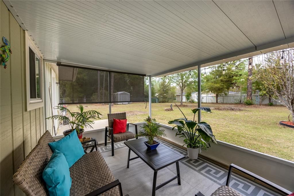 Под контрактом: $325,000 (3 спален, 2 ванн, 1375 Квадратных фут)