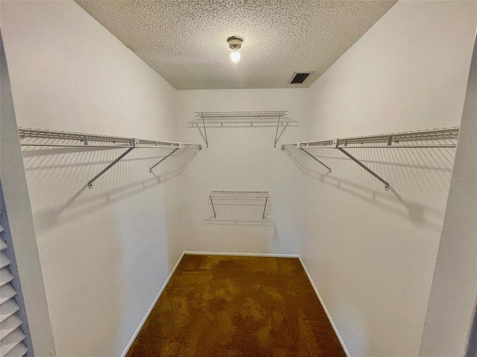 For Sale: $324,900 (2 beds, 2 baths, 1538 Square Feet)