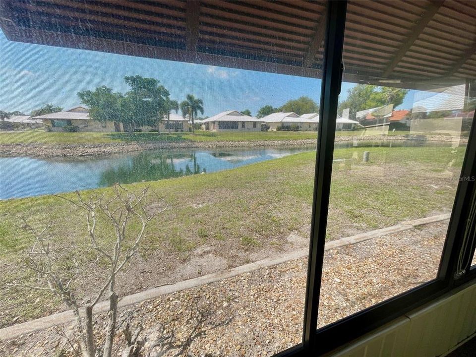 For Sale: $324,900 (2 beds, 2 baths, 1538 Square Feet)