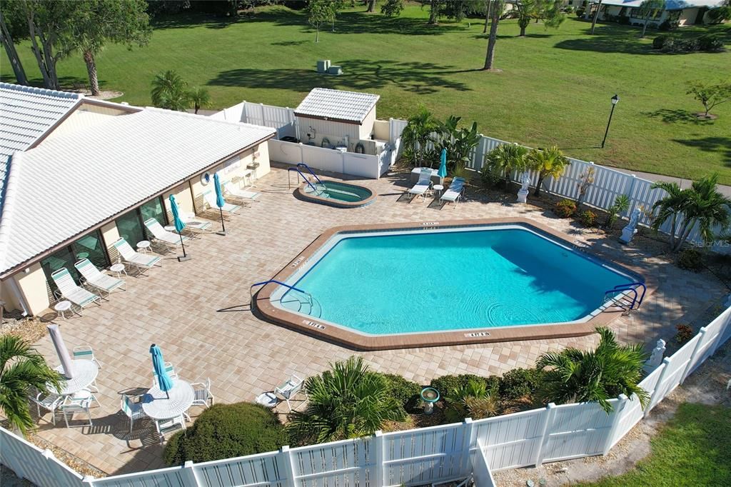 For Sale: $324,900 (2 beds, 2 baths, 1538 Square Feet)