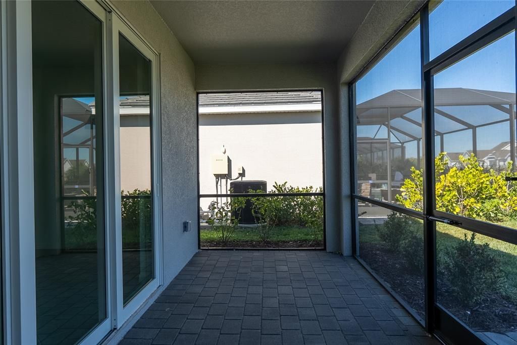 For Rent: $2,695 (3 beds, 3 baths, 1849 Square Feet)