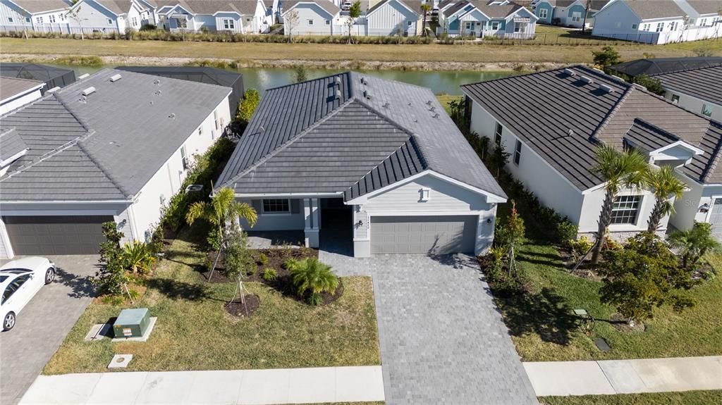 For Rent: $2,695 (3 beds, 3 baths, 1849 Square Feet)