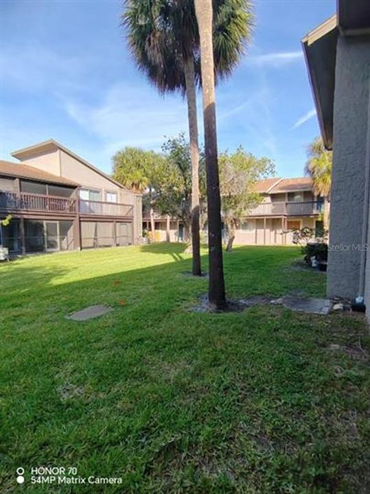 For Sale: $85,000 (1 beds, 1 baths, 678 Square Feet)