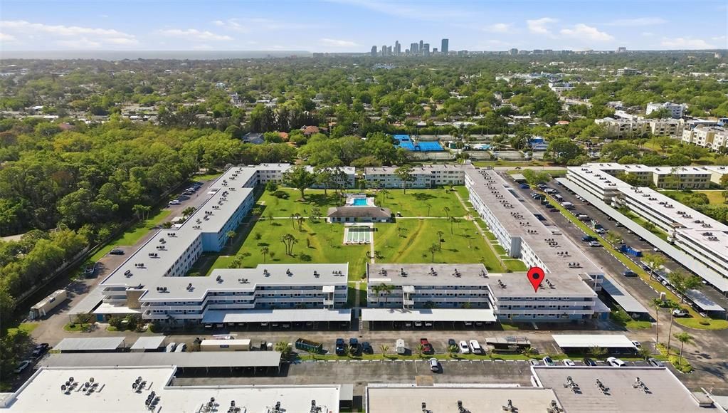 Activo con contrato: $155,000 (1 camas, 1 baños, 930 Pies cuadrados)