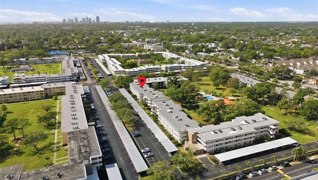 Activo con contrato: $155,000 (1 camas, 1 baños, 930 Pies cuadrados)