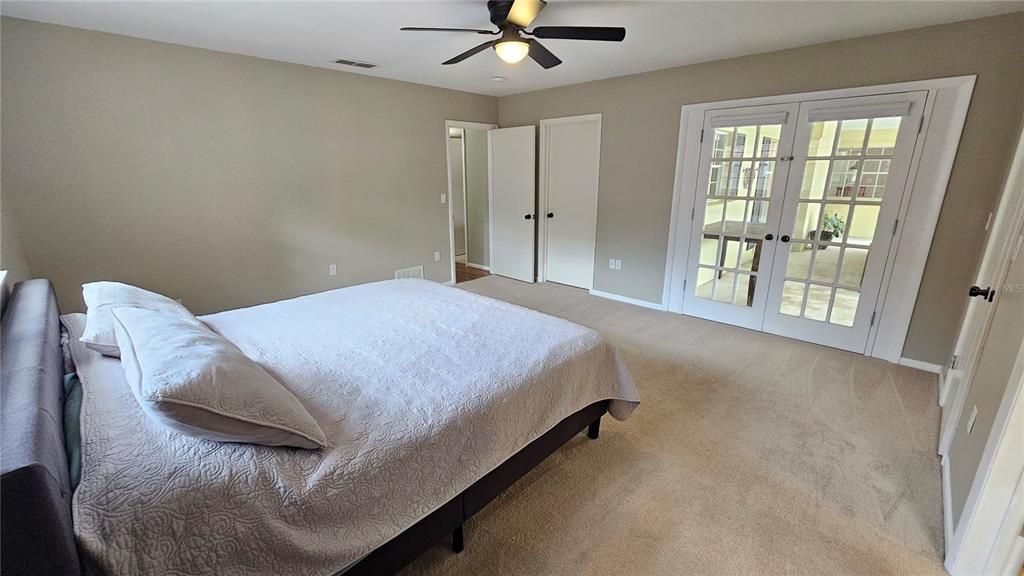 For Sale: $489,000 (4 beds, 3 baths, 2921 Square Feet)