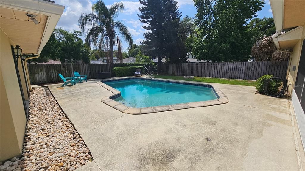 For Sale: $489,000 (4 beds, 3 baths, 2921 Square Feet)