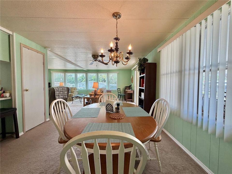 For Sale: $119,000 (2 beds, 2 baths, 1332 Square Feet)