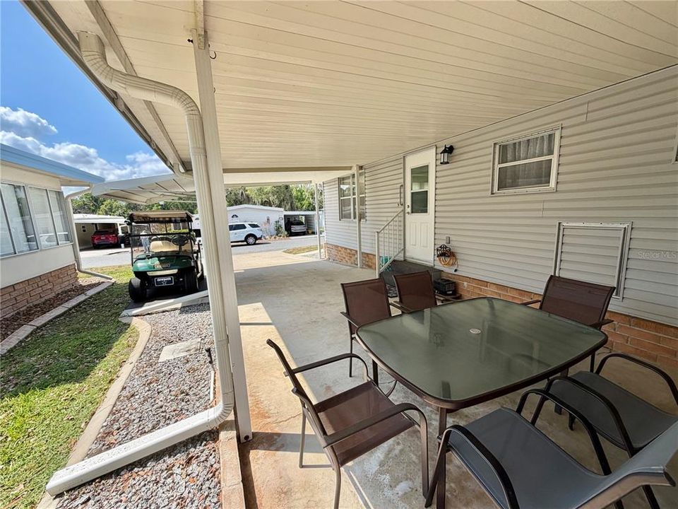 For Sale: $119,000 (2 beds, 2 baths, 1332 Square Feet)