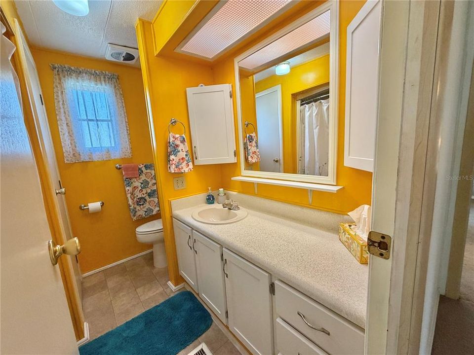 For Sale: $119,000 (2 beds, 2 baths, 1332 Square Feet)