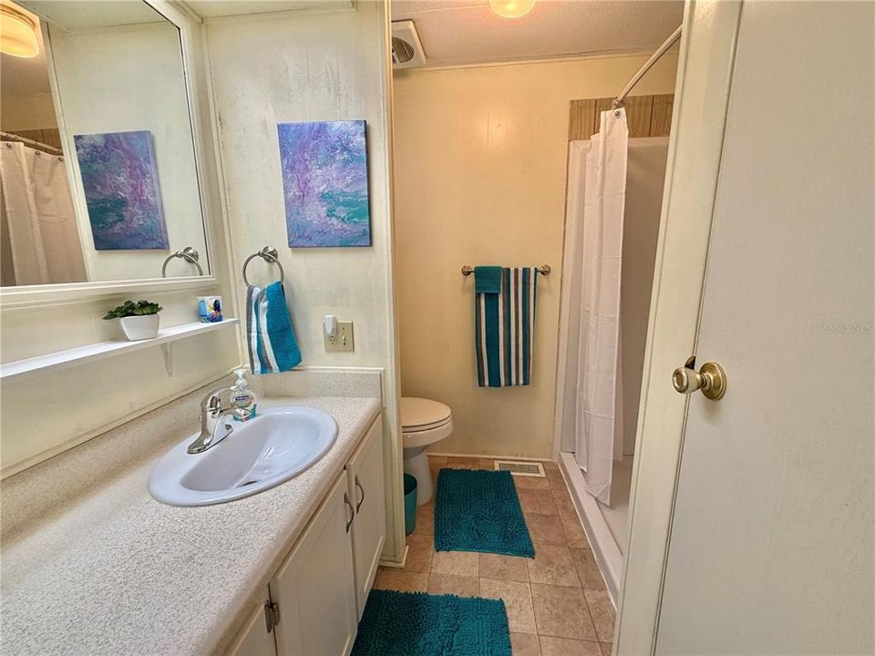 For Sale: $119,000 (2 beds, 2 baths, 1332 Square Feet)