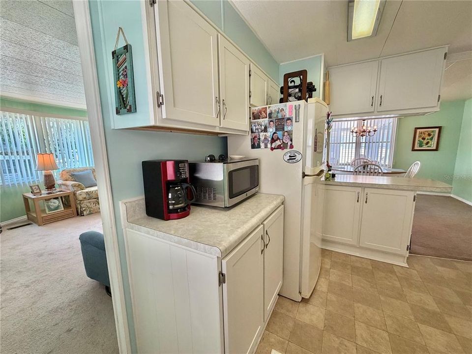 For Sale: $119,000 (2 beds, 2 baths, 1332 Square Feet)
