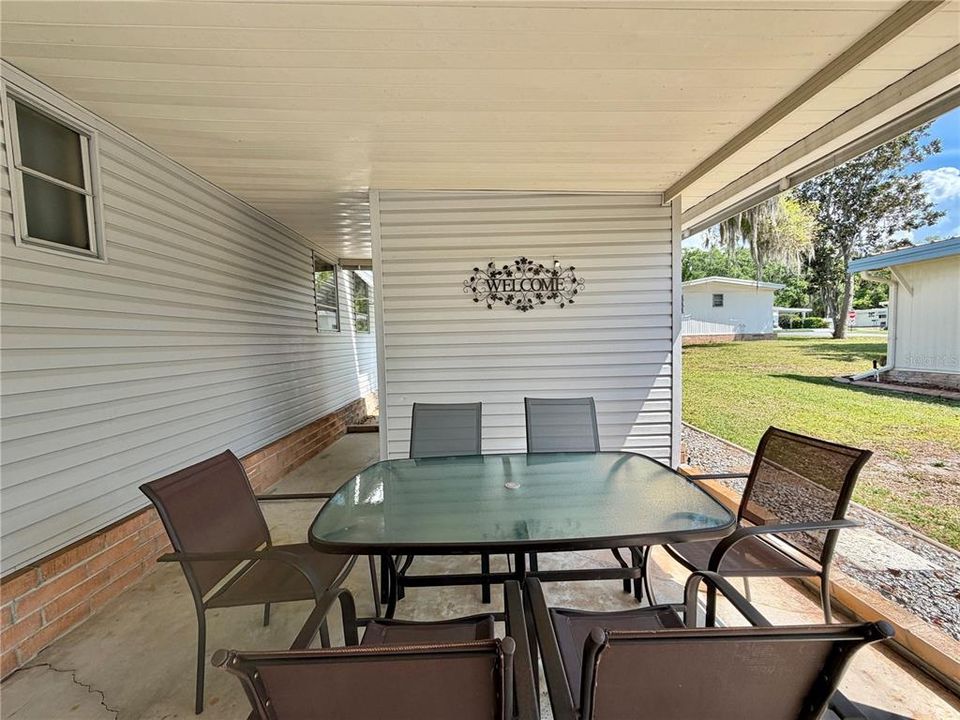 For Sale: $119,000 (2 beds, 2 baths, 1332 Square Feet)