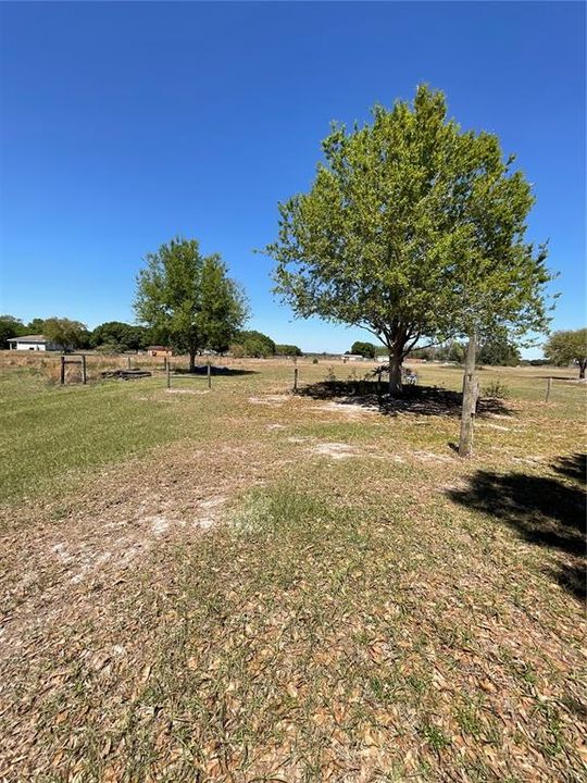 For Sale: $199,900 (3 beds, 2 baths, 1200 Square Feet)
