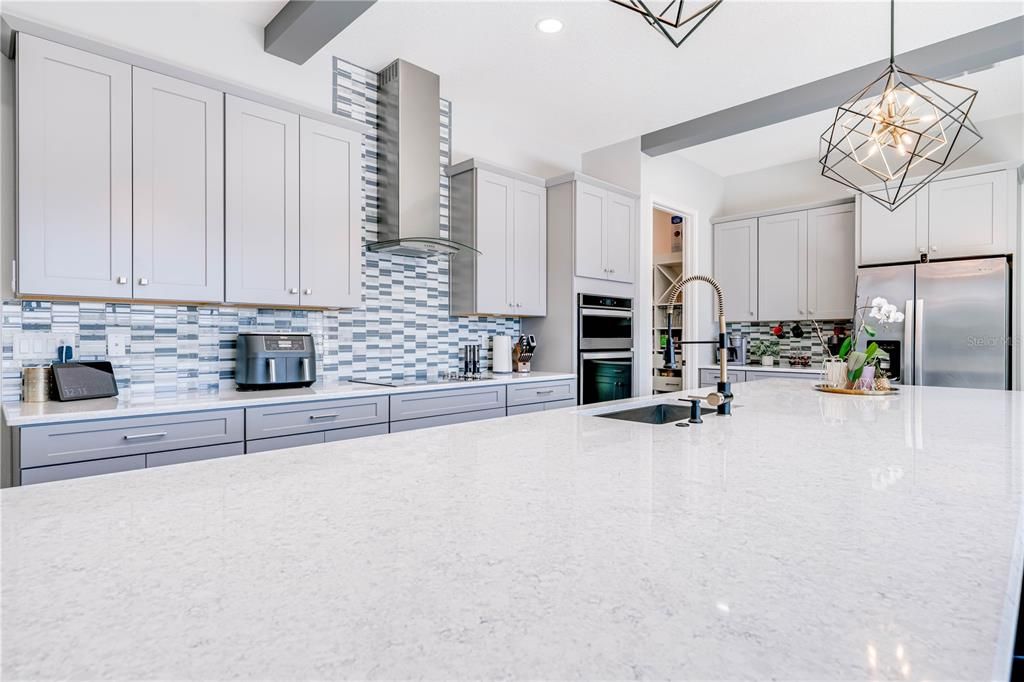 На продажу: $1,199,900 (4 спален, 3 ванн, 3817 Квадратных фут)