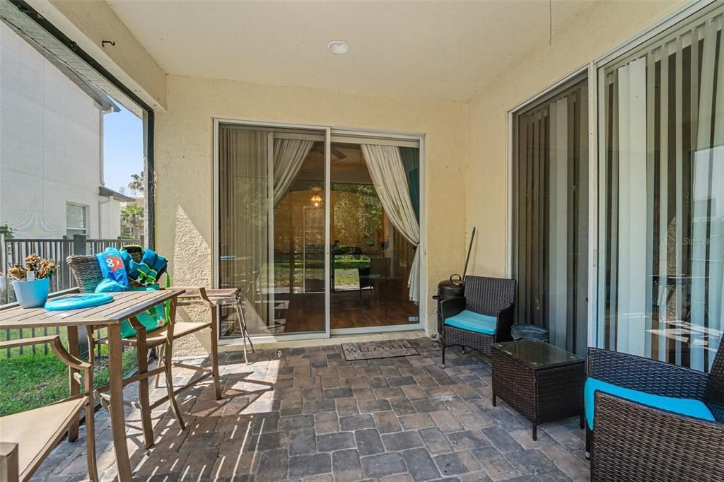 For Sale: $449,900 (3 beds, 2 baths, 2100 Square Feet)