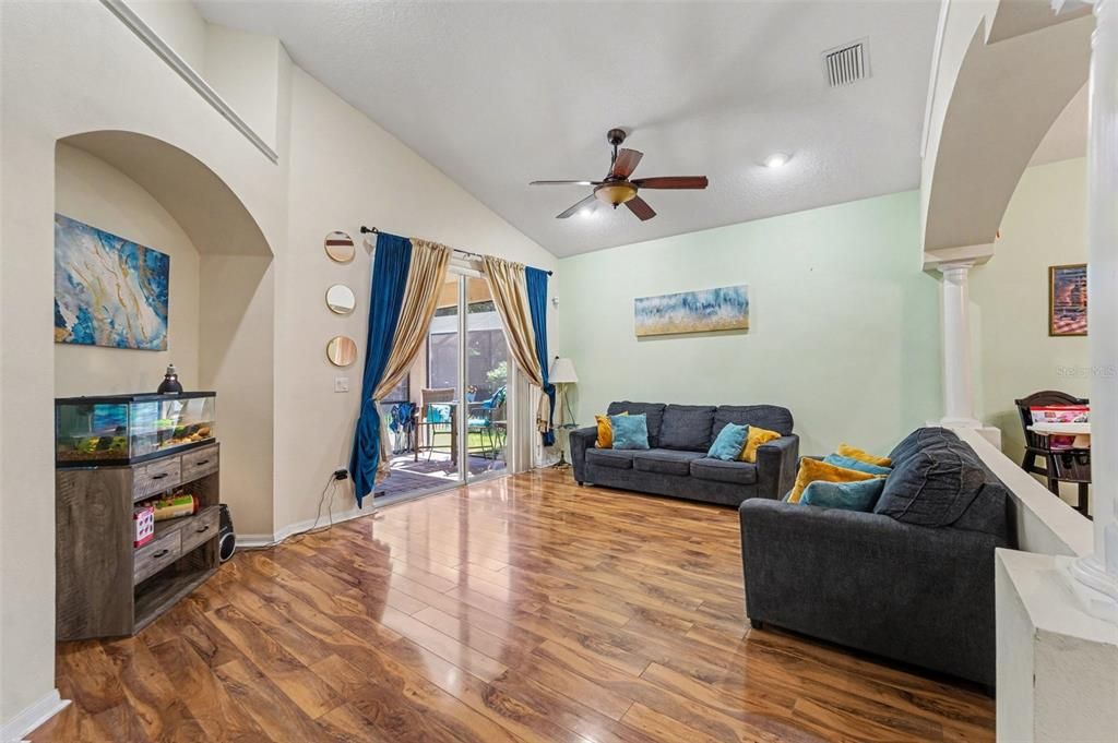 For Sale: $449,900 (3 beds, 2 baths, 2100 Square Feet)