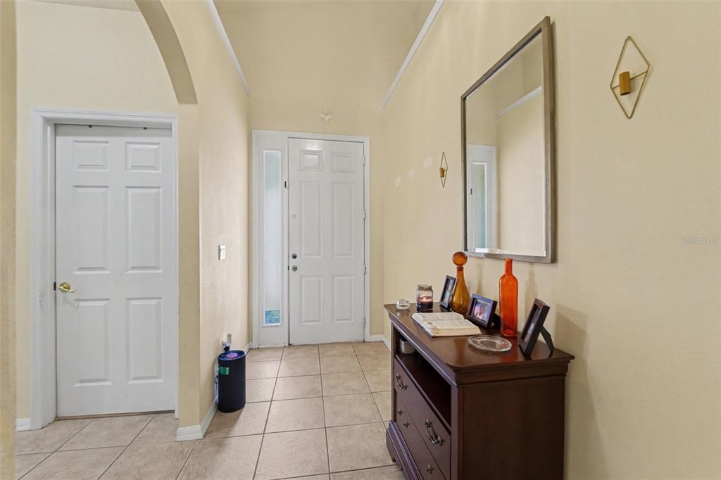 For Sale: $449,900 (3 beds, 2 baths, 2100 Square Feet)