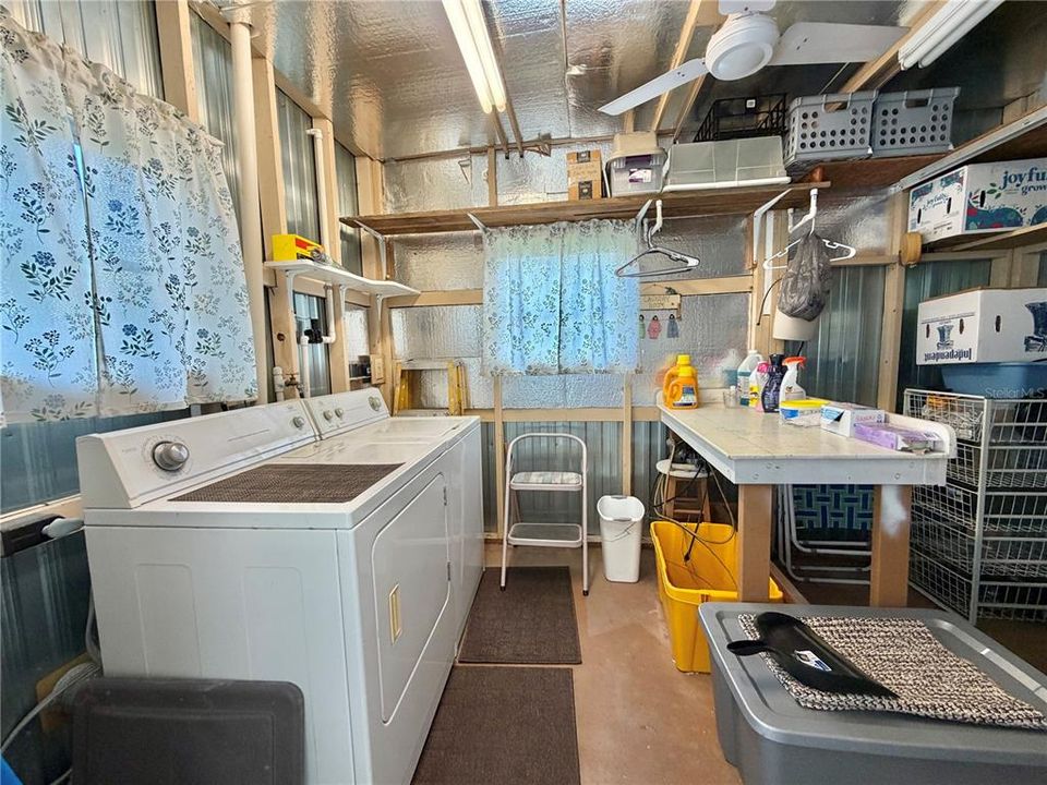 For Sale: $139,000 (2 beds, 2 baths, 1056 Square Feet)