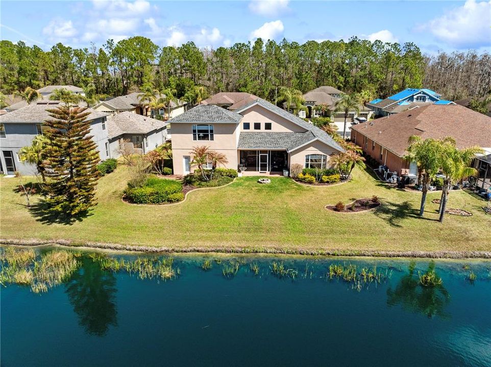 Activo con contrato: $599,000 (5 camas, 3 baños, 3530 Pies cuadrados)
