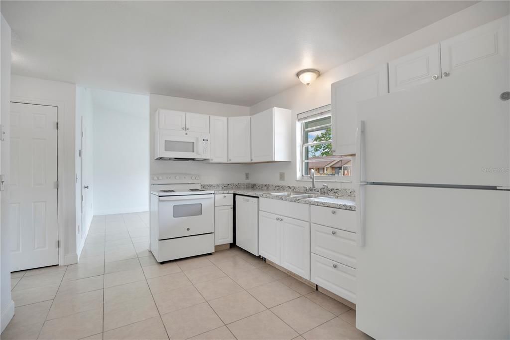 En Venta: $260,000 (2 camas, 2 baños, 1072 Pies cuadrados)