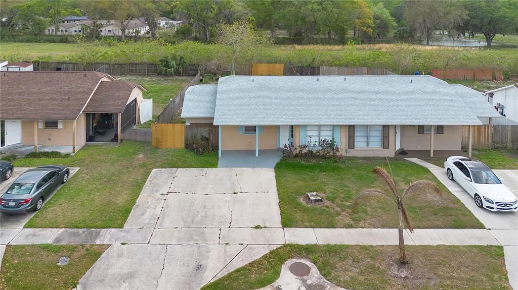 En Venta: $260,000 (2 camas, 2 baños, 1072 Pies cuadrados)