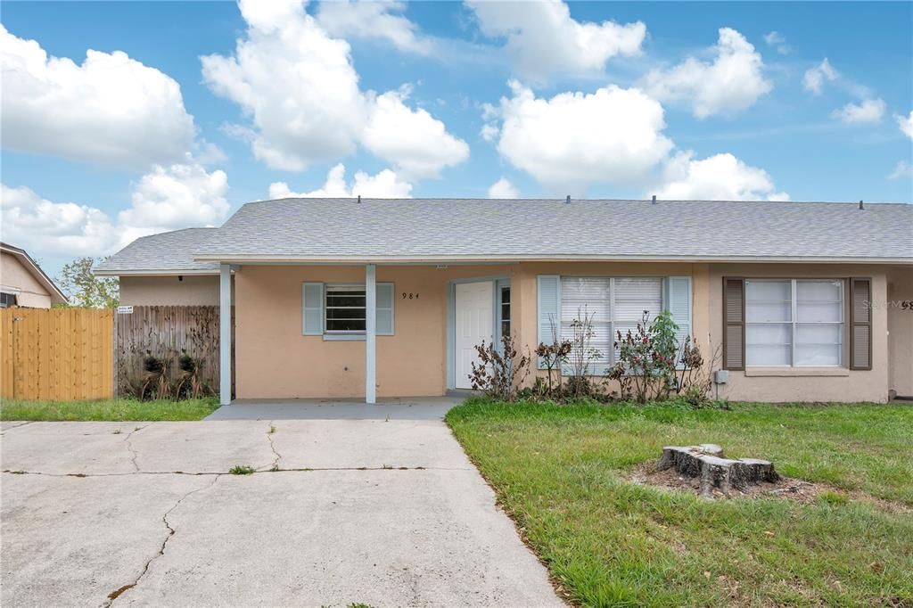 En Venta: $260,000 (2 camas, 2 baños, 1072 Pies cuadrados)