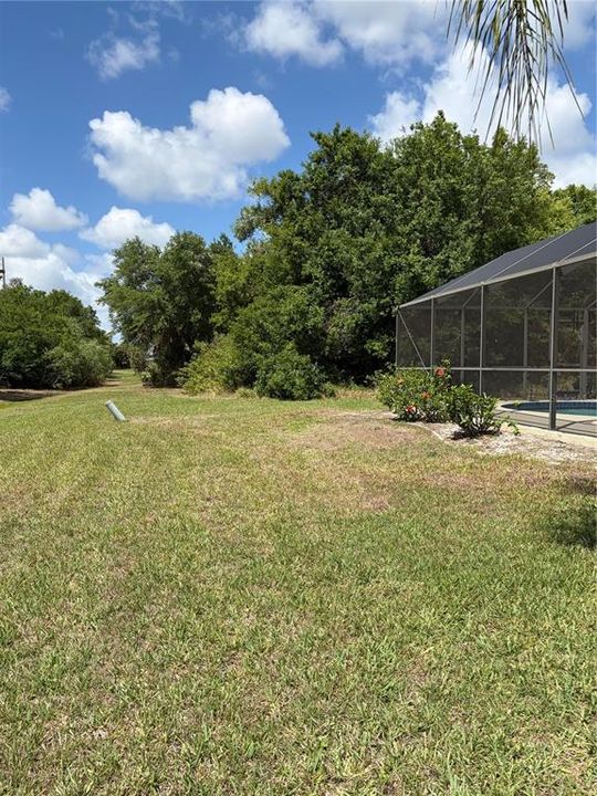 Activo con contrato: $399,000 (3 camas, 2 baños, 2031 Pies cuadrados)