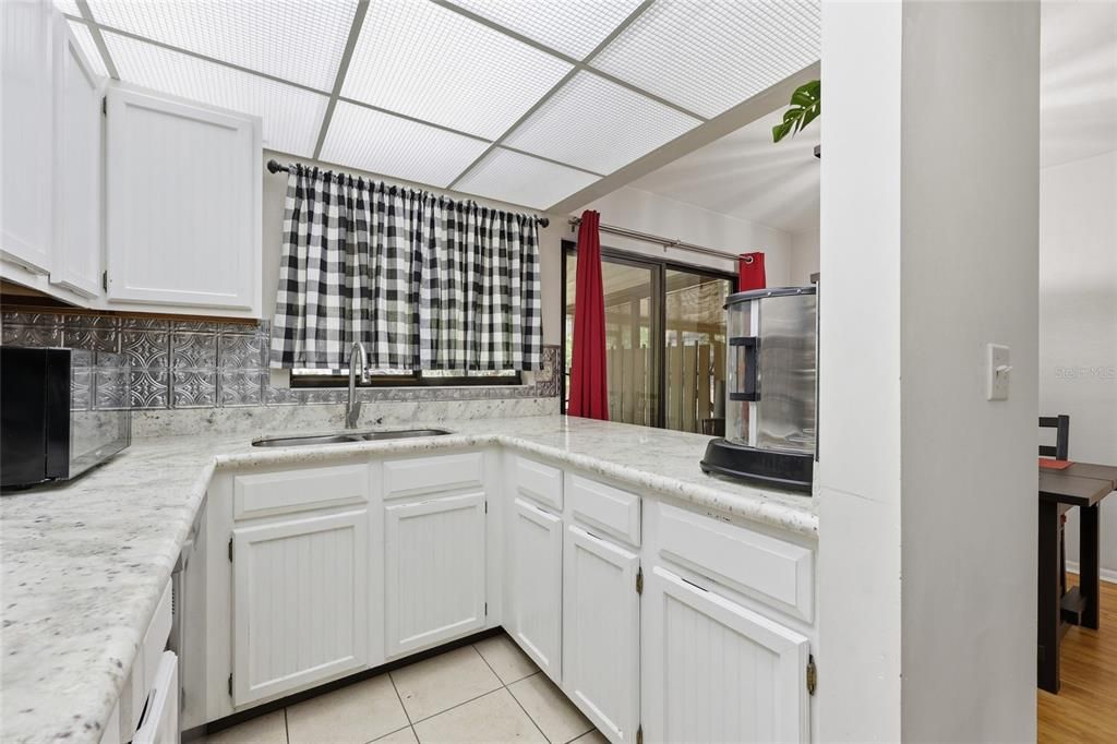 En Venta: $169,900 (2 camas, 1 baños, 938 Pies cuadrados)