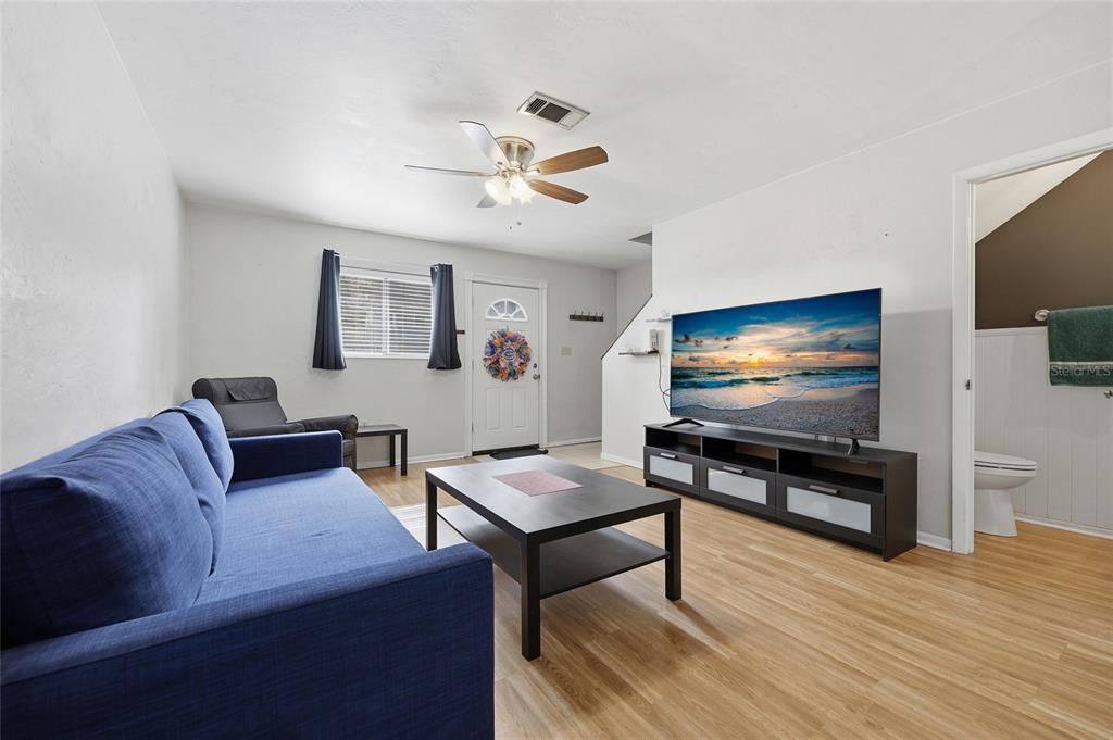 En Venta: $169,900 (2 camas, 1 baños, 938 Pies cuadrados)